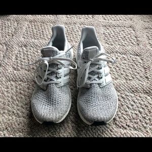 Men’s white adidas ultraboost tennis shoes